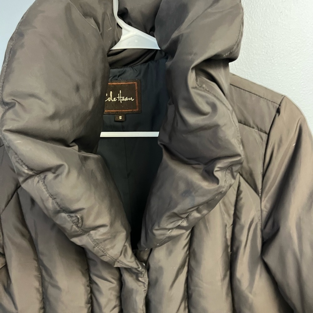 LAST CHANCE STEAL Cole Haan Down Coat very dark brown - almost looks black